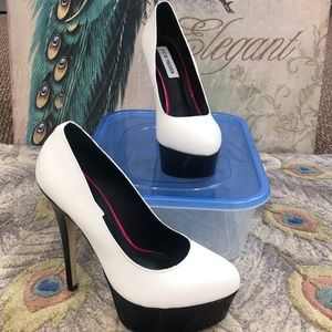 Black and white Steve Madden heels
